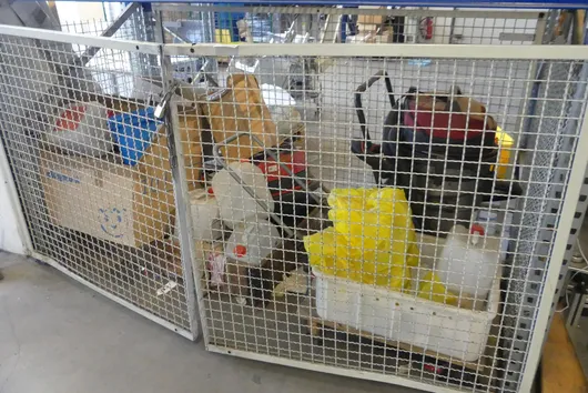 Partij industriële benodigdheden (inhoud gaasbehuizing)