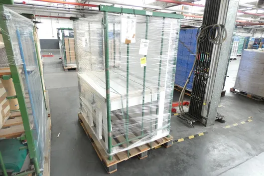 PLAYMOBIL large cube for trade fair, with rack