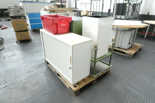 Equipment/industrial supplies lot, with pallet