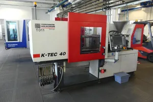 FERROMATIK MILACRON K-TEC 40 Spritzgießmaschine