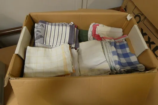 Lot of dish towels