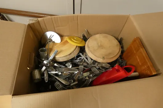 Lot of kitchen utensils/dishes