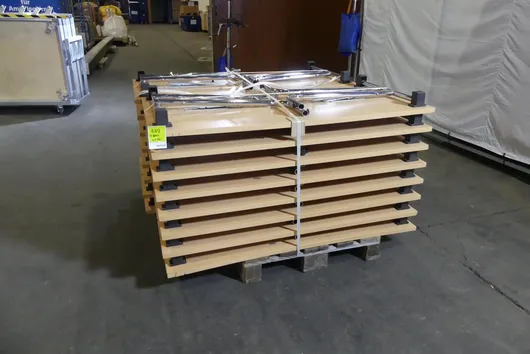 Lot of tables, with pallet