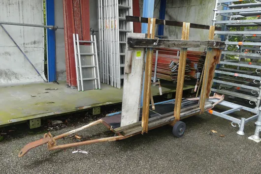 Wózek transportowy, z zawartością