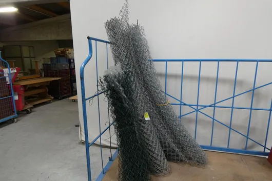 Lot of wire mesh fence