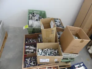 Großer Posten verschiedene Pressfittinge