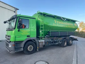 MB - Silomaschine Mercedes Actros 2541