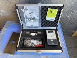 Elektronisches Türschluss