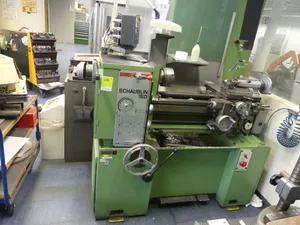 Schaublin 150 Leit- und Zugspindeldrehmaschine