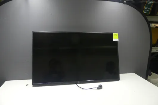 LG - Flatron Monitor
