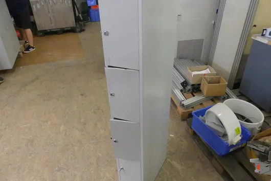 Kluisjeskast, zonder sleutel
