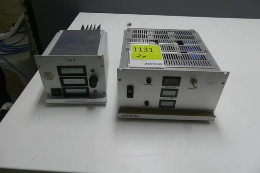 2 个插入式控制模块