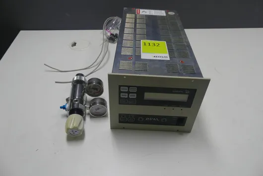 Varian - Dual Controller avec détendeur et manomètres