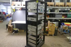 19-Zoll-Rack mit Einschüben für Scrubbing-Anlage (Stromversorgungen, Netzteile, Messelektronik, Industrie-PC)