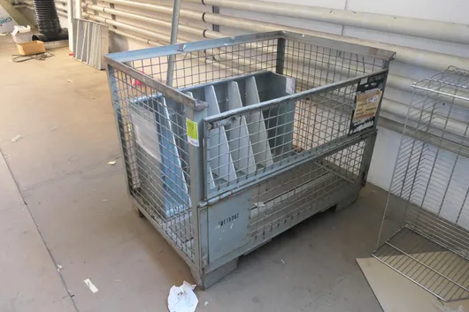 Metalna rešetkasta kutija