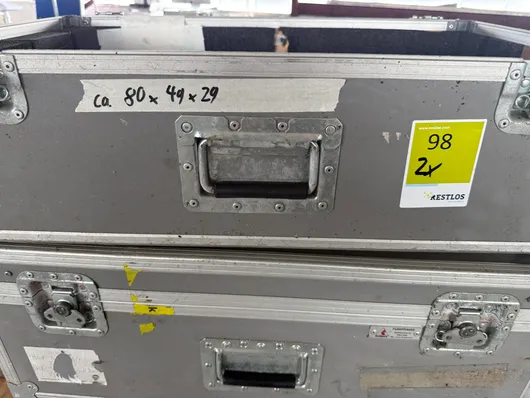 2x profesionalne flightcase kutije