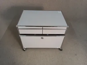 1x Sideboard USM