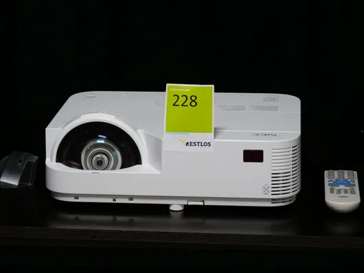 Proiector NEC M353WS
