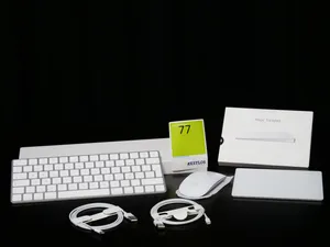 Set bestehend aus Apple Magic Mouse, Tastatur & Trackpad 2