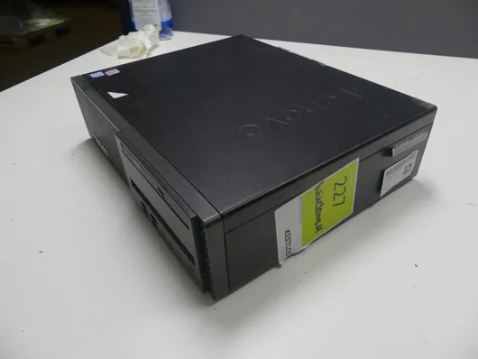 Lenovo - ThinkCentre M710s - Windows 11