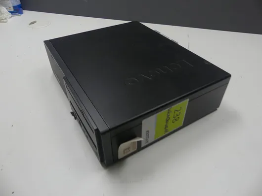Lenovo - ThinkCentre M710s - Windows 11