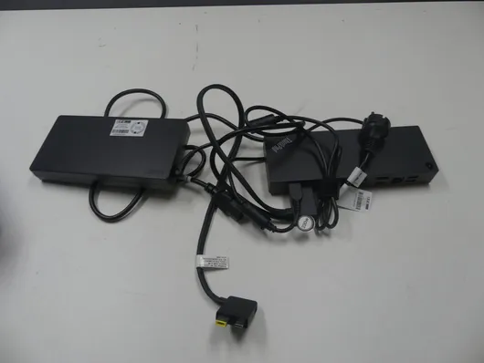 Lenovo - docking station ThinkPad con alimentatore