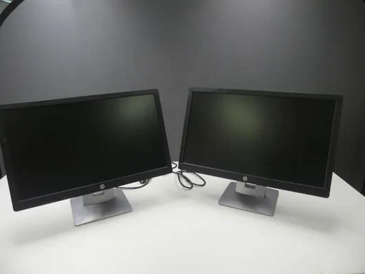 2 hp मॉनिटर