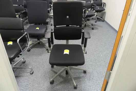 Steelcase - ofis koltuğu, siyah/antrasit