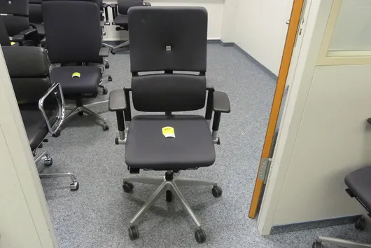 Steelcase - Kontorstol med hjul, svart/antrasitt