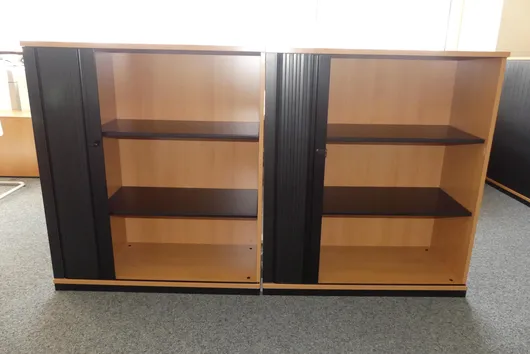 2x Steelcase - 边柜