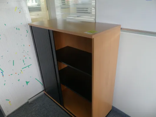 Steelcase - büfe