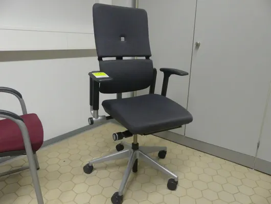 Steelcase - sedia girevole, nera/antracite