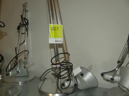 Artemide - टेबल लैंप