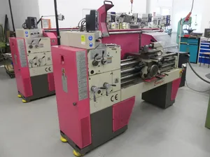 Lagerbereinigung Industriemaschinen - Spritzgießmaschinen, CNC-Bearbeitungszentren, Universaldrehmaschinen u. v. m.