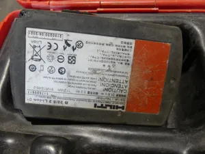 Hilti - Akku-Werkzeugset