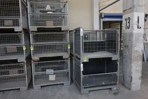 8 x Gitterboxen