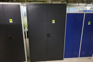 1 x Schrank