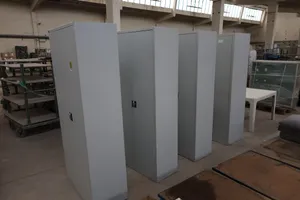 4 x Metallschrank