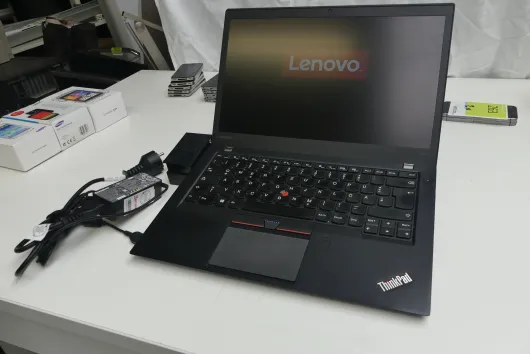 Bild von Auktion ONLINEAUKTION - Lagerbereinigung - Laptops, Monitore, Apple-Geräte uvm